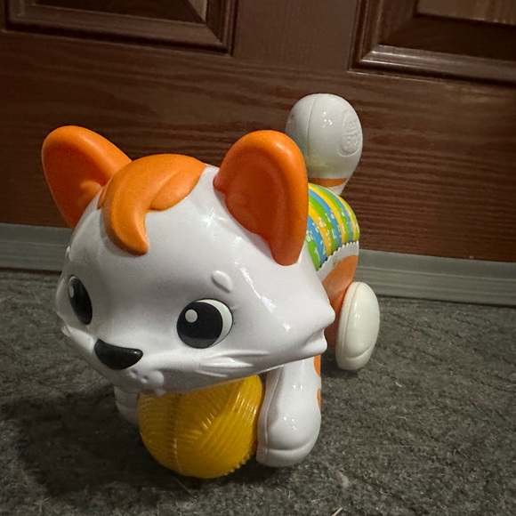 Count and crawl kitty - Picture 3 of 6